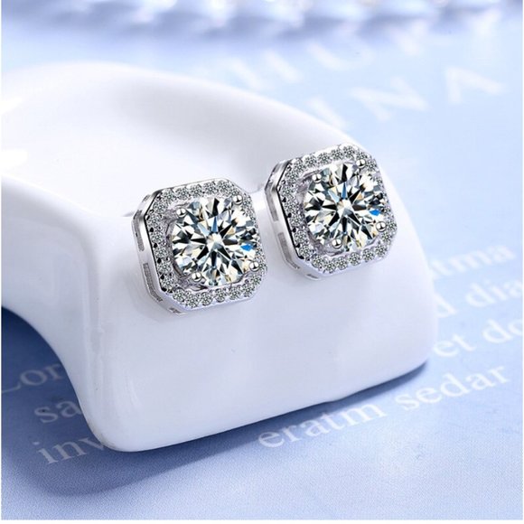 Jewelry - NEW 925 Silver Crystal Stud Earrings